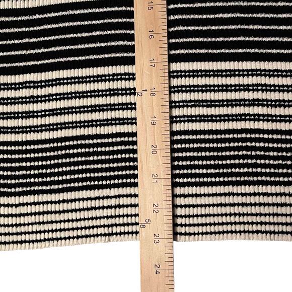 Moth Anthropologie striped black & white knit long sleeve sweater – size M - Picture 8 of 8